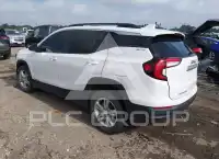 2024 GMC TERRAIN photo