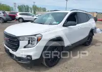 2024 GMC TERRAIN photo