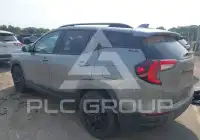 2024 GMC TERRAIN photo
