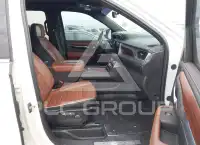 2024 GMC YUKON фото