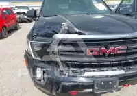 2024 GMC YUKON фото