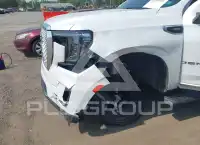 2024 GMC YUKON фото
