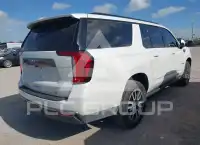 2024 GMC YUKON photo