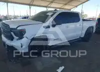 2024 GMC Sierra фото