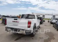 2024 GMC Sierra photo