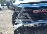 2024 GMC Sierra фото