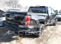 2024 GMC Sierra photo