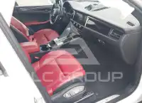 2024 Porsche MACAN photo