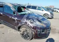 2024 Porsche MACAN photo
