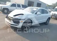 2024 Porsche MACAN photo