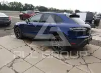 2024 Porsche MACAN photo