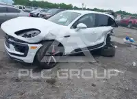 2024 Porsche MACAN photo