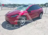 2024 Tesla Model Y фото