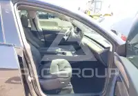 2024 Tesla Model Y фото