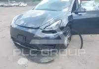 2024 Tesla Model Y фото
