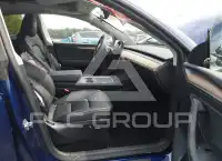 2024 Tesla Model Y фото