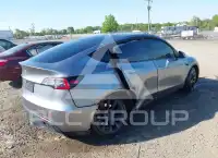 2024 Tesla Model Y photo