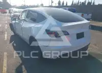 2024 Tesla Model Y фото