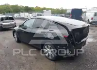 2024 Tesla Model Y фото