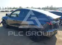 2024 Tesla Model Y фото