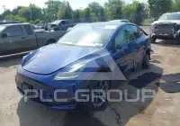 2024 Tesla Model Y фото