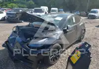 2024 Tesla Model Y фото