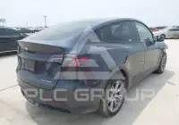 2024 Tesla Model Y photo