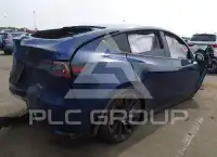 2024 Tesla Model Y фото