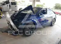 2024 Tesla Model Y фото