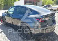 2024 Tesla Model Y фото