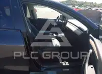 2024 Tesla Model Y фото