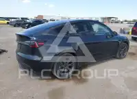 2024 Tesla Model Y фото