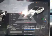 2024 Tesla Model Y фото