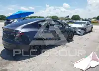 2024 Tesla Model Y фото