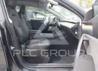 2024 Tesla Model Y фото