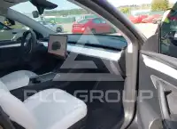2024 Tesla Model Y фото