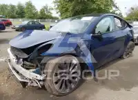 2024 Tesla Model Y фото