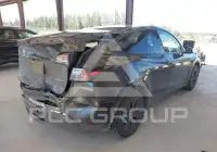 2024 Tesla Model Y фото