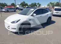 2024 Tesla Model Y фото