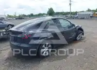2024 Tesla Model Y фото