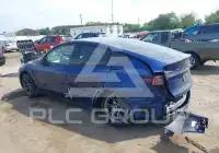 2024 Tesla Model Y фото