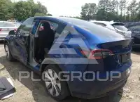 2024 Tesla Model Y photo