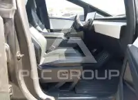 2024 Tesla Cybertruck фото