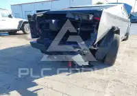 2024 Tesla Cybertruck фото