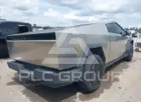 2024 Tesla Cybertruck фото