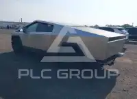 2024 Tesla Cybertruck фото