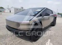 2024 Tesla Cybertruck photo