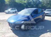2024 Tesla Model X фото