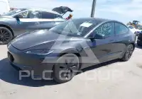 2024 Tesla Model 3 фото