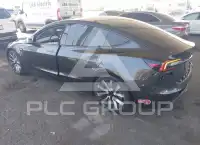 2024 Tesla Model 3 фото